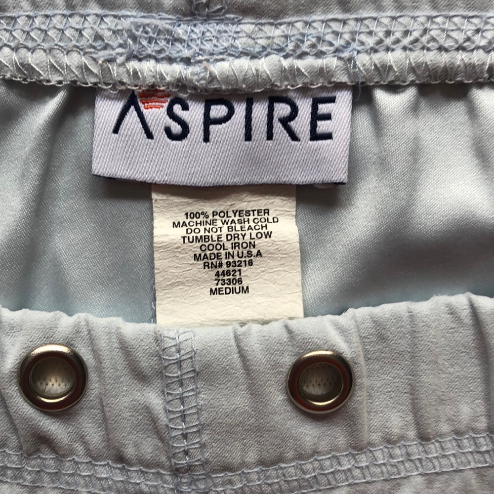 Capris - Picture 3 of 3